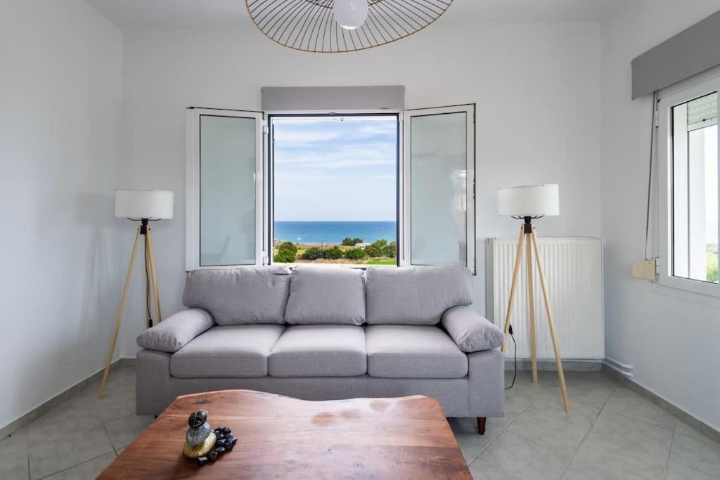 Blue Harmony Villa Dhrámia Екстериор снимка