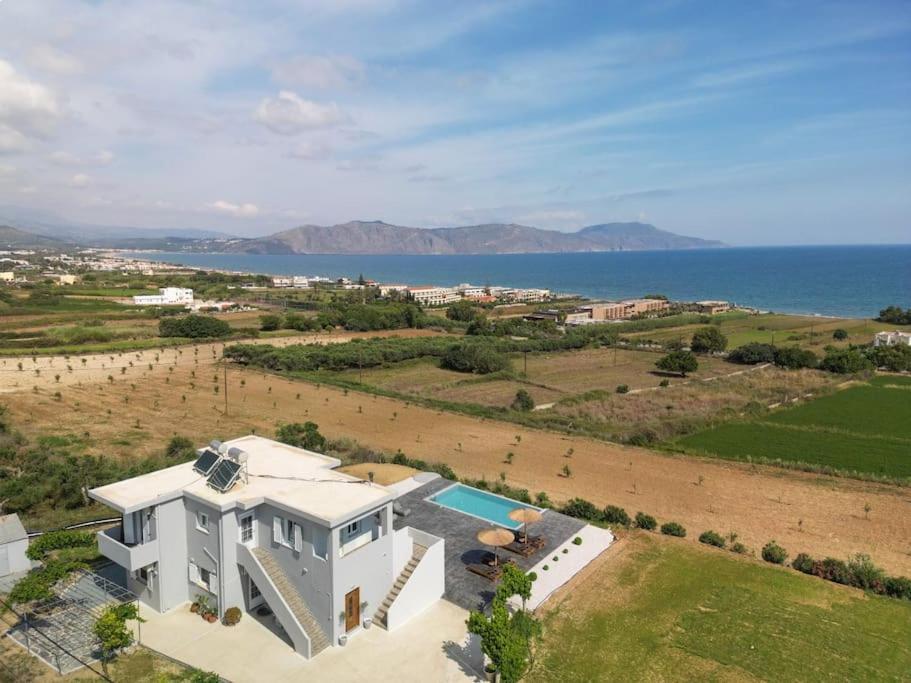 Blue Harmony Villa Dhrámia Екстериор снимка