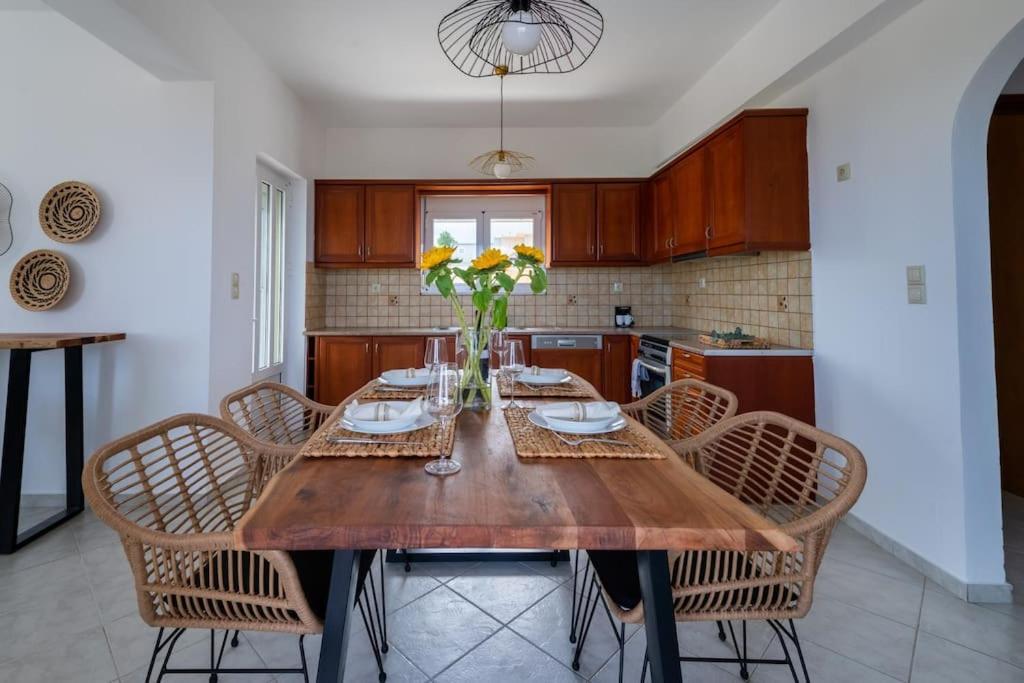 Blue Harmony Villa Dhrámia Екстериор снимка