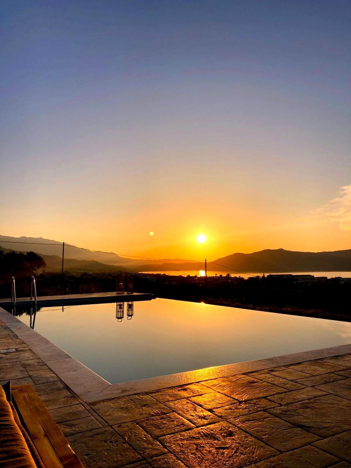 Blue Harmony Villa Dhrámia Екстериор снимка
