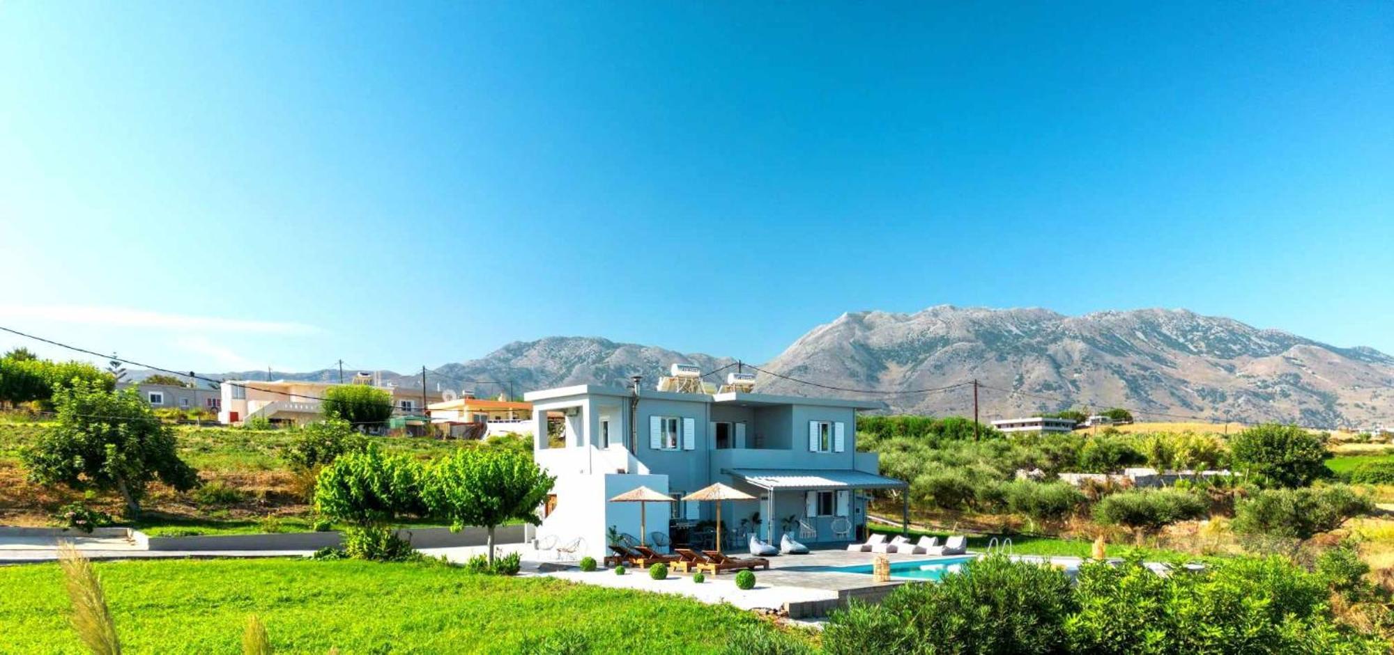 Blue Harmony Villa Dhrámia Екстериор снимка